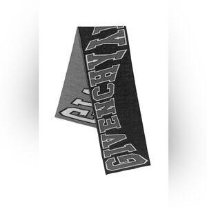 Givenchy College Scarf in Black and Gray